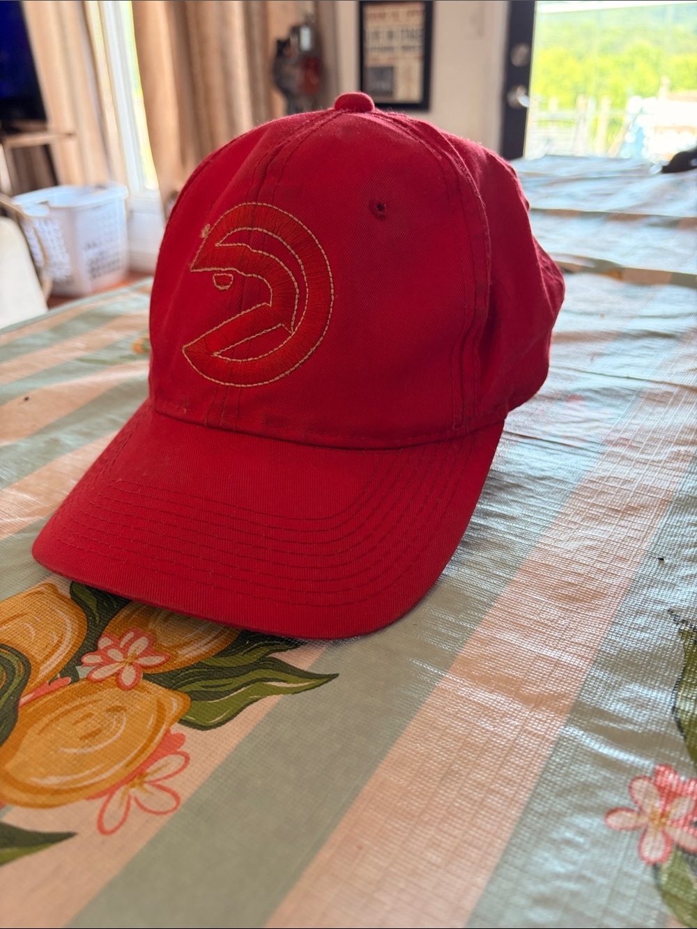 Red Atlanta Hawks SnapBack with Embroidered Logo